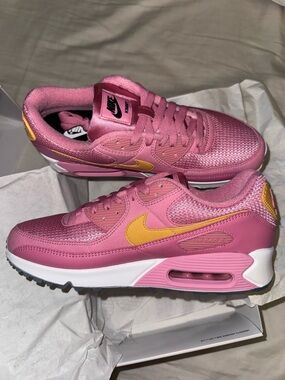 New Nike Women’s Pink & Yellow Air Max 90 Sneakers
